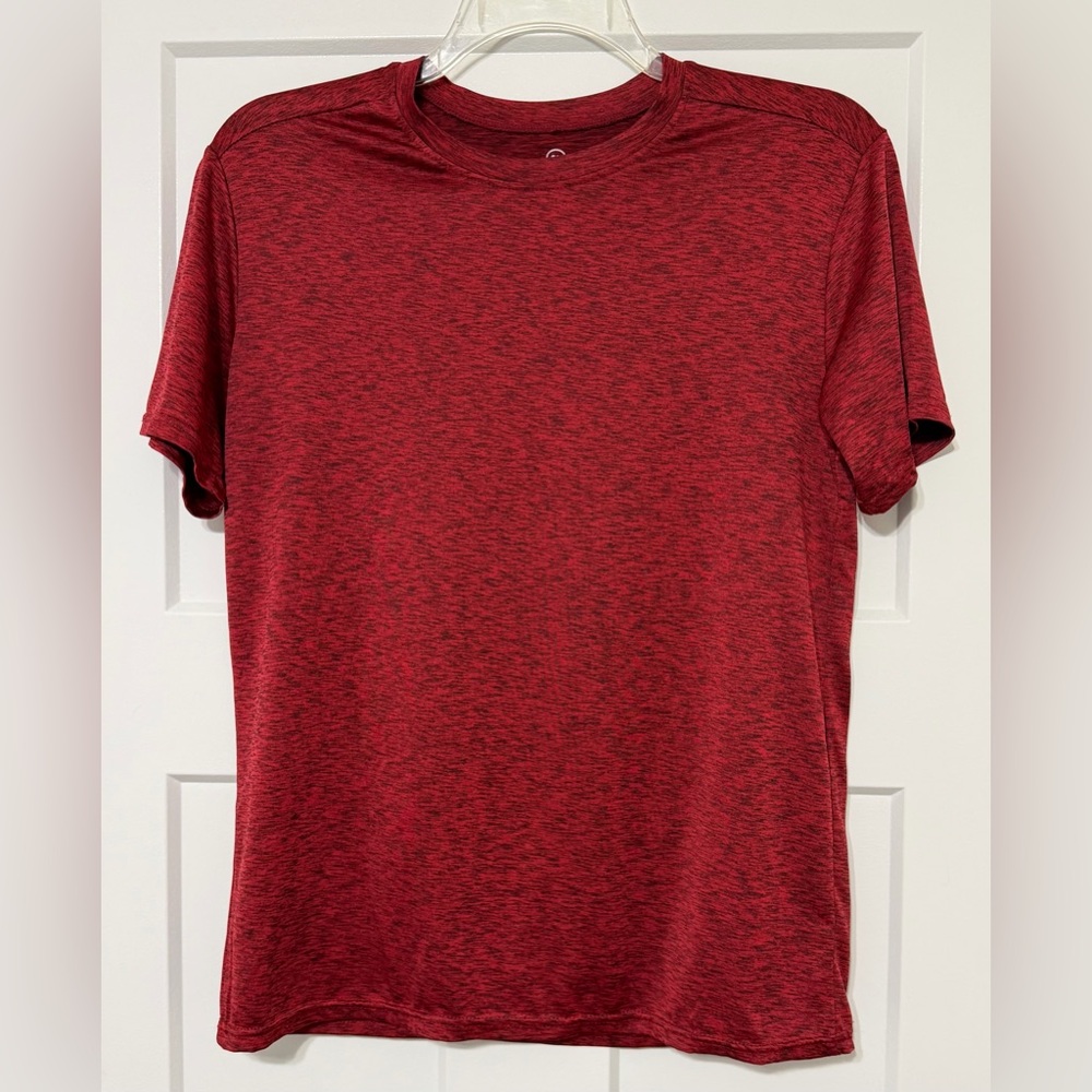 974: Real Essentials Men’s Red Heather Short Sleeve Crew Tee - Small